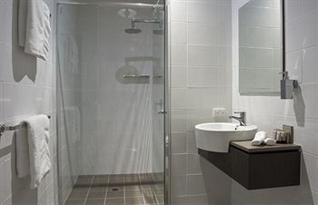 The Huskisson - Accommodation Noosa 0