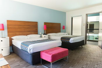 Abey Hotel - Accommodation Noosa 6