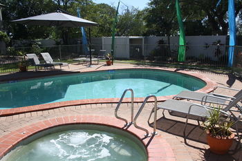 Noosa River Retreat - Accommodation Noosa 5