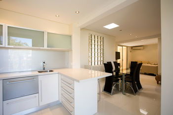 Maison Noosa Beachfront Resort - Accommodation Noosa 11