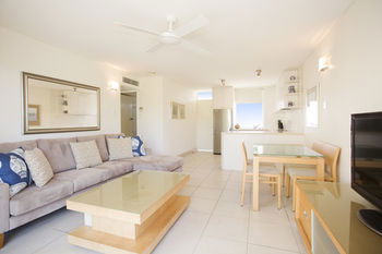 Maison Noosa Beachfront Resort - Accommodation Noosa 66