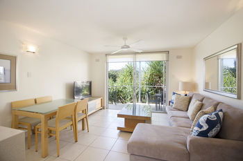Maison Noosa Beachfront Resort - Accommodation Noosa 69
