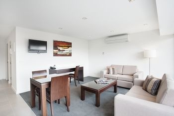 Apartments Ink - Accommodation Noosa 15