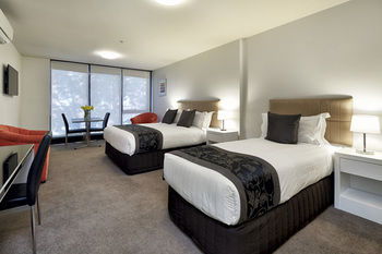 Pegasus Apartâ€™Hotel - Accommodation Noosa 2