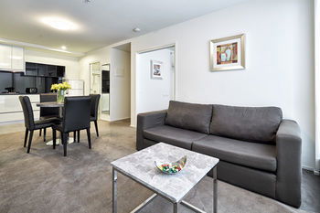 Pegasus Apartâ€™Hotel - Accommodation Noosa 4
