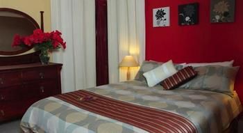 Crimson Villa - Accommodation Noosa 28