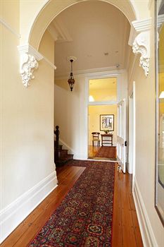 Admiral Collingwood Lodge - Accommodation Noosa 4
