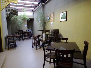 Naughtons Parkville Hotel - Accommodation Noosa 3