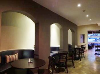 Naughtons Parkville Hotel - Accommodation Noosa 21