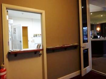 Naughtons Parkville Hotel - Accommodation Noosa 26