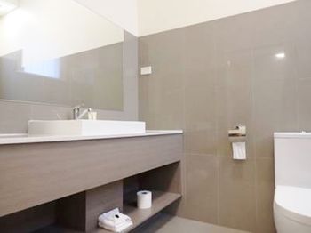 Naughtons Parkville Hotel - Accommodation Noosa 31