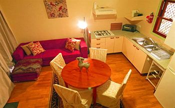 Barrington Wilderness Cedar Lodge Accommodation - Accommodation Noosa 7