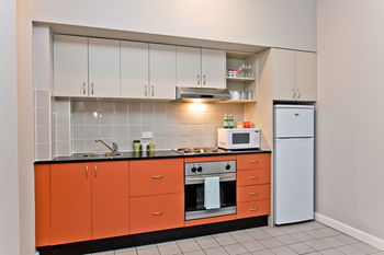 Ryals Serviced Apartments Camperdown - Accommodation Noosa 18