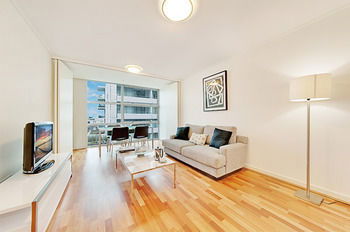 Wyndel Apartments - Nexus - Accommodation Noosa 7