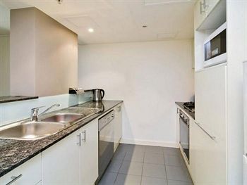Wyndel Apartments - Nexus - Accommodation Noosa 3