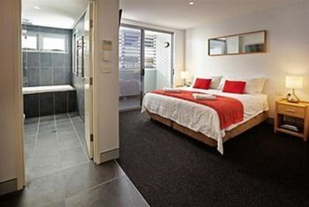 Crown On Darby - Accommodation Noosa 4