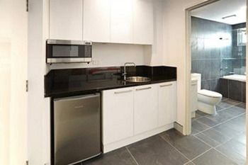 Crown On Darby - Accommodation Noosa 6