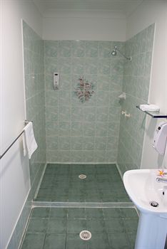 Riverside Motel - Accommodation Noosa 8