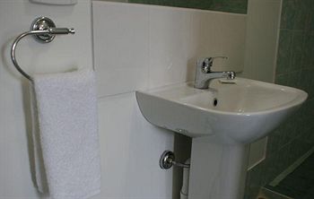 Riverside Motel - Accommodation Noosa 3