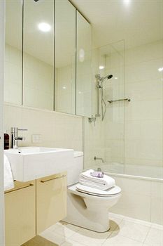 Wyndel Apartments - Clarke Street - Accommodation Noosa 6