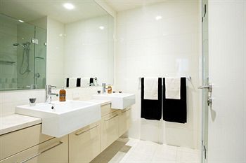 Wyndel Apartments - Clarke Street - Accommodation Noosa 11