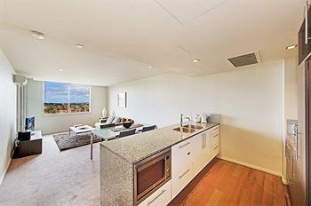 Wyndel Apartments - Harbour Watch - Accommodation Noosa 14