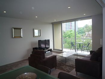 Wyndel Apartments - Harbour Watch - Accommodation Noosa 9