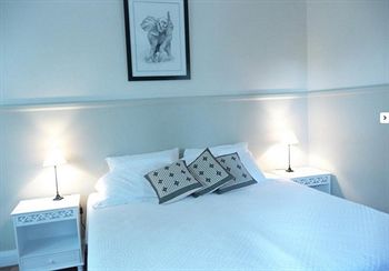 A Room With A View Bed & Breakfast - Accommodation Noosa 0