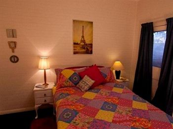 Piccolo - Accommodation Noosa 8