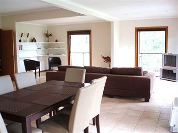 House Of Laurels - Accommodation Noosa 5