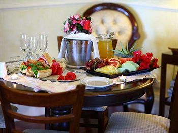 House Of Laurels - Accommodation Noosa 10