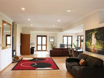 House Of Laurels - Accommodation Noosa 32