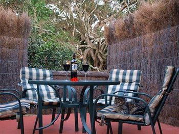 The African Cottage - Accommodation Noosa 1