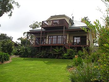 Valley Of The Waters B&B - Accommodation Noosa 4
