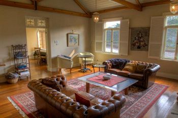 Tizzana Winery Bed & Breakfast - Accommodation Noosa 1