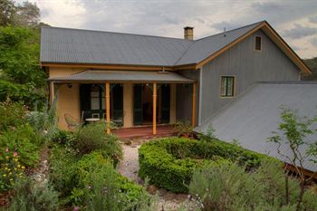 Tizzana Winery Bed & Breakfast - Accommodation Noosa 6