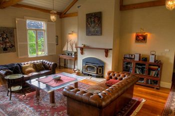 Tizzana Winery Bed & Breakfast - Accommodation Noosa 7