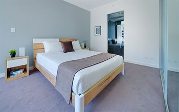 Zara Tower - Luxury Suites And Apartments - Accommodation Noosa 1