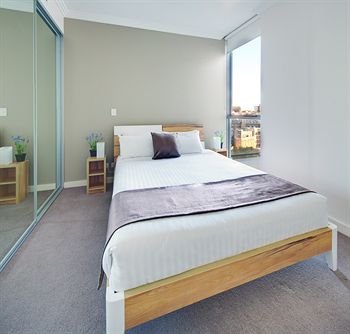Zara Tower - Luxury Suites And Apartments - Accommodation Noosa 6
