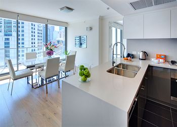 Zara Tower - Luxury Suites And Apartments - Accommodation Noosa 22