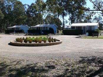 Cam-Way Estate - Accommodation Noosa 5