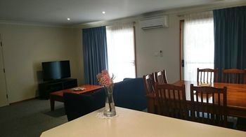 Cam-Way Estate - Accommodation Noosa 29