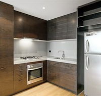 Docklands Private Collection of Apartments - NewQuay - Accommodation Noosa