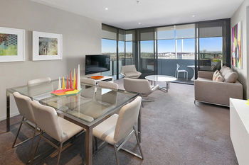 Docklands Private Collection Of Apartments - NewQuay - Accommodation Noosa 31