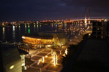 Docklands Private Collection Of Apartments - NewQuay - Accommodation Noosa 40