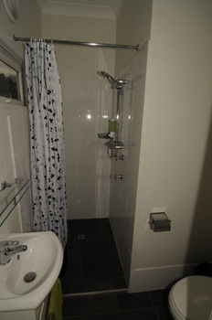 House On The Hill - Hunter Valley - Accommodation Noosa 0