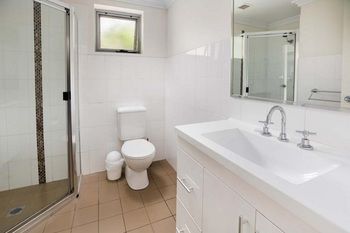 Bluegum Apartments - Accommodation Noosa 5
