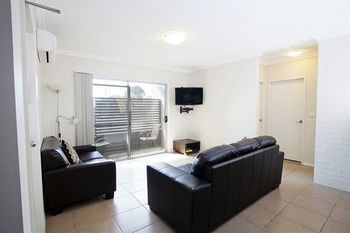 Bluegum Apartments - Accommodation Noosa 17
