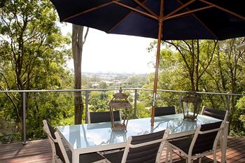 Arabella Guesthouse - Accommodation Noosa 1