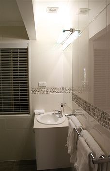 Arabella Guesthouse - Accommodation Noosa 25
